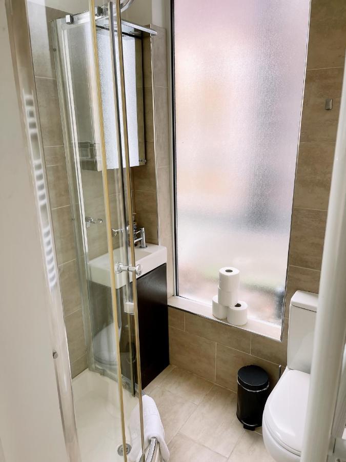 Maids Guest Rooms Saint Saint Kew Exterior foto